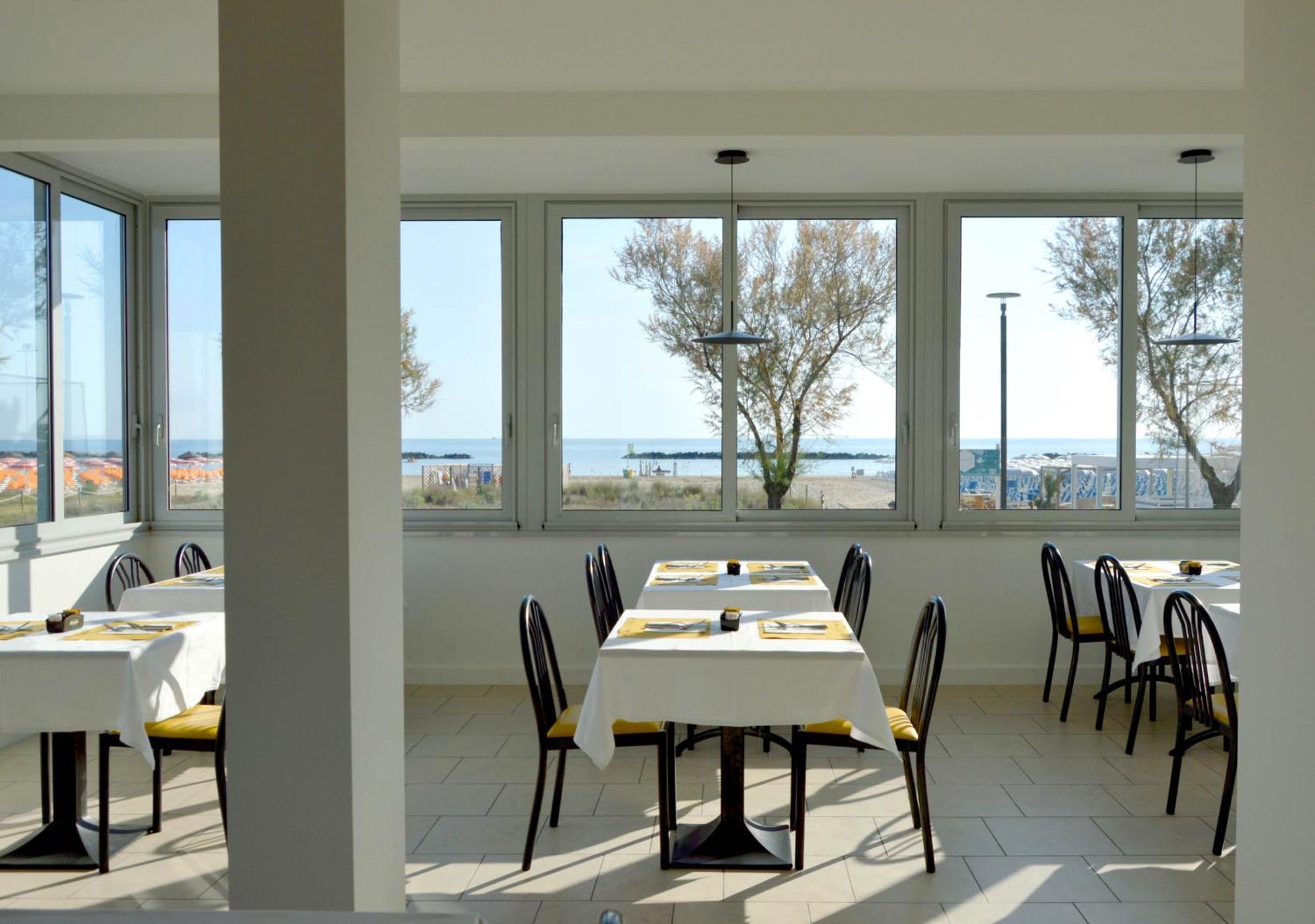 Hotel Sayonara Senigallia Extérieur photo