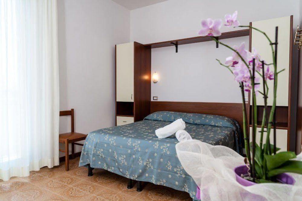 Hotel Sayonara Senigallia Extérieur photo